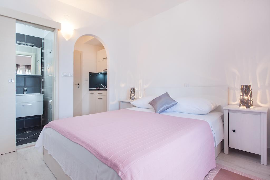 Apartments Orka بروماجنا الغرفة الصورة