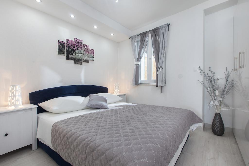 Apartments Orka بروماجنا الغرفة الصورة